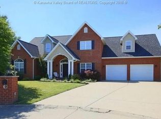 202 Carrington Way, Hurricane, WV 25526
