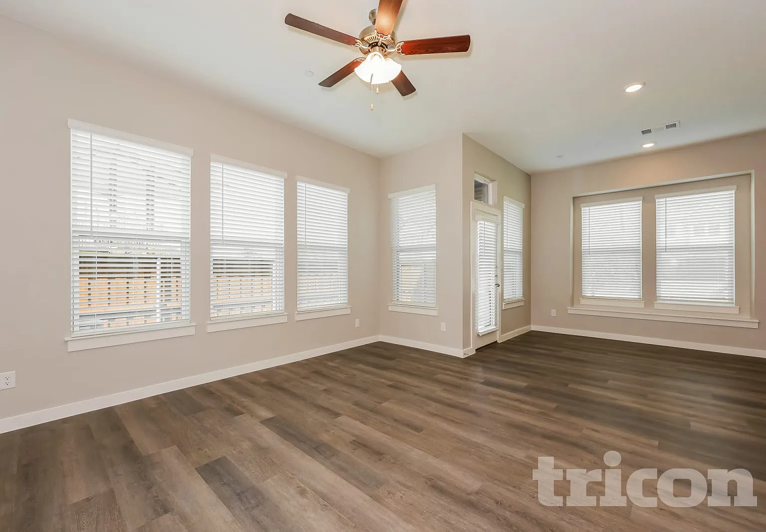3019 Jasper Trail Garland TX — Photo 3