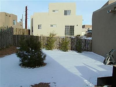 5th image of 4227 Twin Yuccas Ln