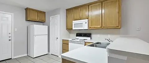 510 Freeman Ave — Photo 26