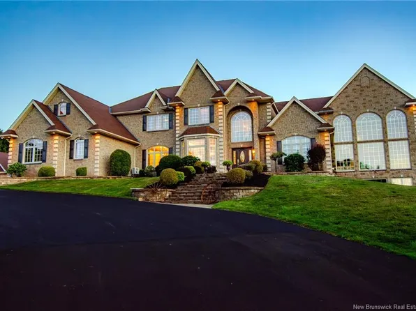 380 Model Farm Rd, Quispamsis, NB E2G 1L8