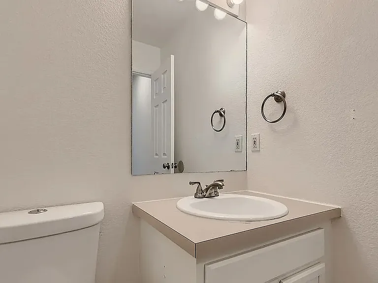 1513 W 70th Ave #206 — Photo 7