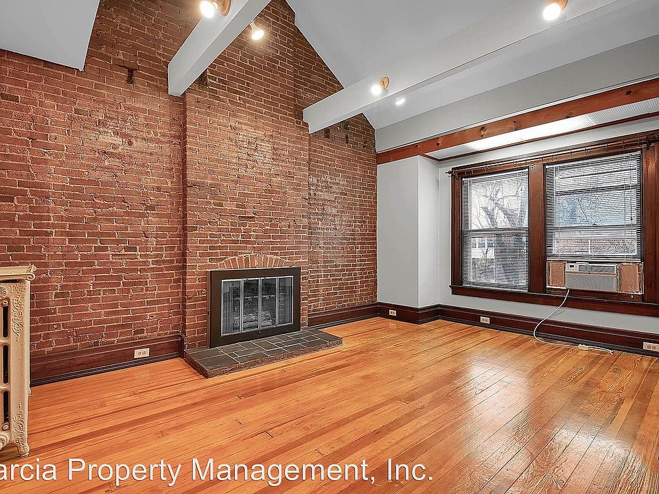 1st image of 3021A Allen Ave