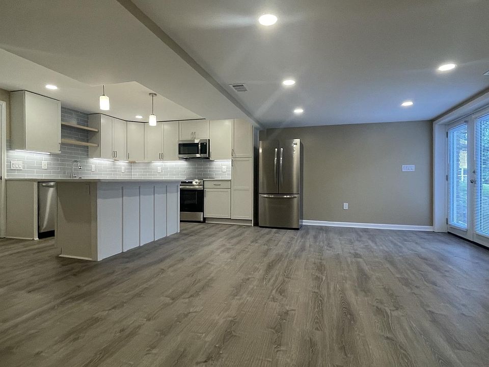 Large space for dining and entertaining