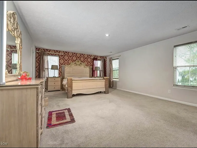 Ethan Dr — Photo 9