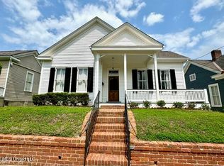 821 Washington St, Natchez, MS 39120