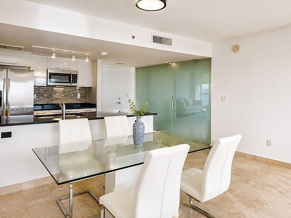 2nd image of 50 Biscayne Blvd APT 4106