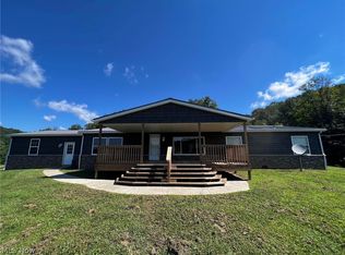 101 Horner Run Rd, Sandyville, WV 25275