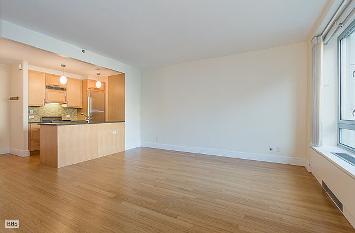 2nd image of 545 Cathedral Pkwy #7E