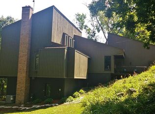 555 Washington St, Chelsea, MI 48118