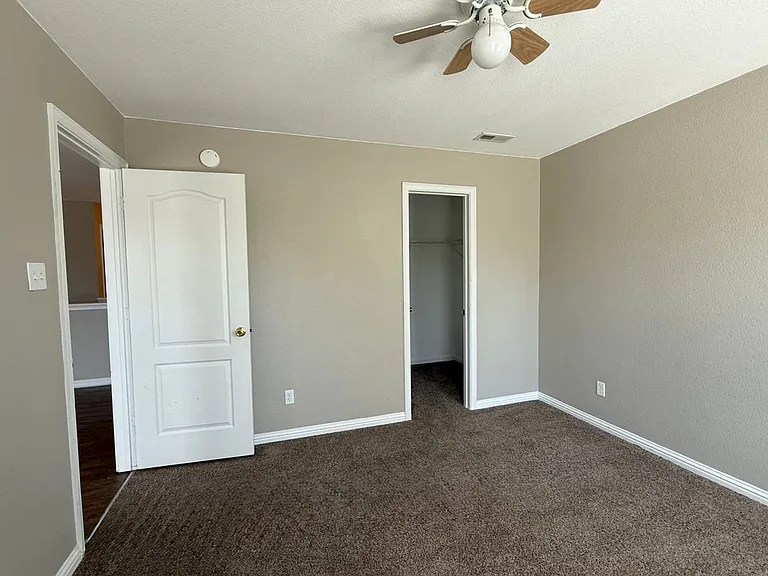 420 Smokey Hill Rd — Photo 24