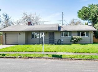 817 SE 169th Dr, Portland, OR 97233