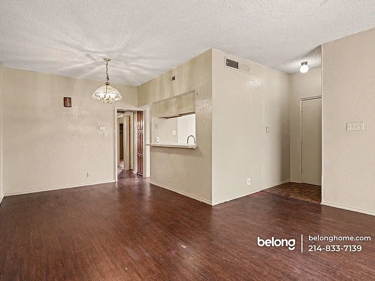 5313 Greenshaven Dr #7 — Photo 7