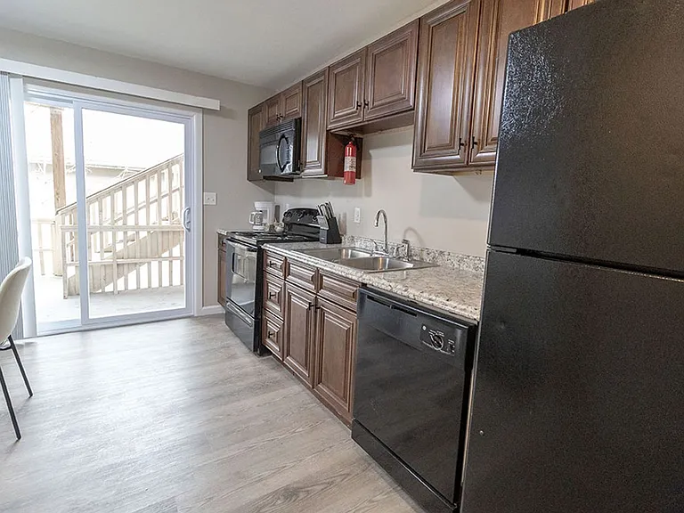 801 N Ann St #7 — Photo 8