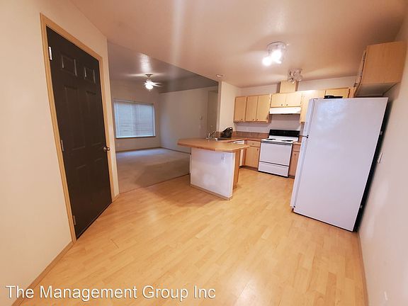 4th image of 5313 NE 66th Ave #D40