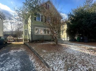 17 Shuit Pl, Central Valley, NY 10917