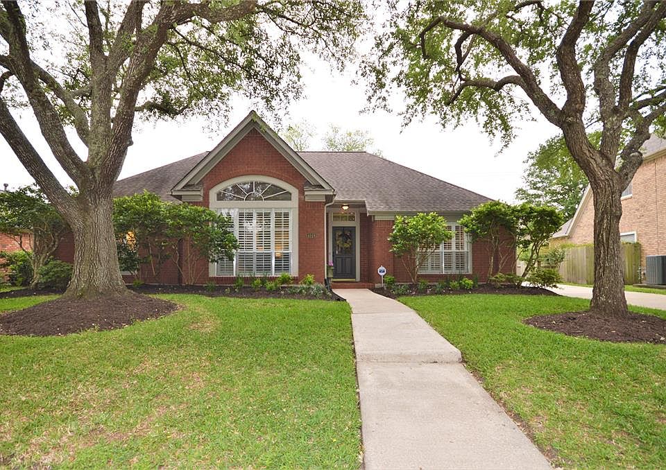 1st image of 4018 Raven River Dr