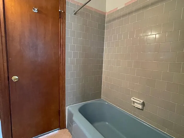 108 Austin St #A — Photo 11