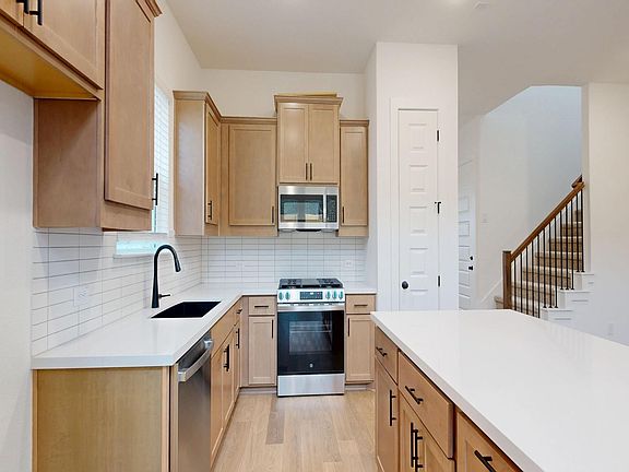 6th image of this home
