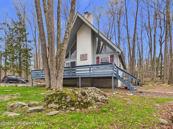134 Tenicum Trl, Pocono Lake, PA 18347