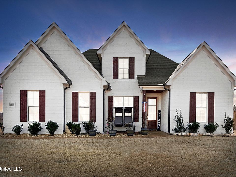 1st image of 3689 Fossil Hill Dr N