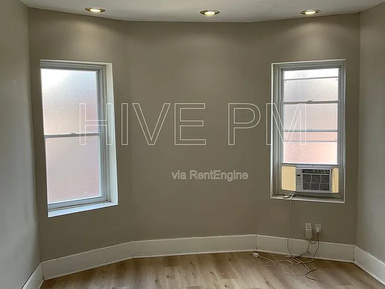611 E Mitchell Ave #2 — Photo 12