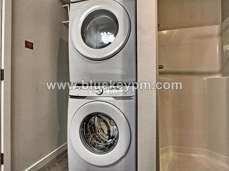 ORYA1515 — Photo 8