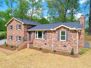 244 Lee Rd, Cottontown, TN 37048