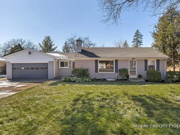 2714 Cascade Rd SE, East Grand Rapids, MI 49506