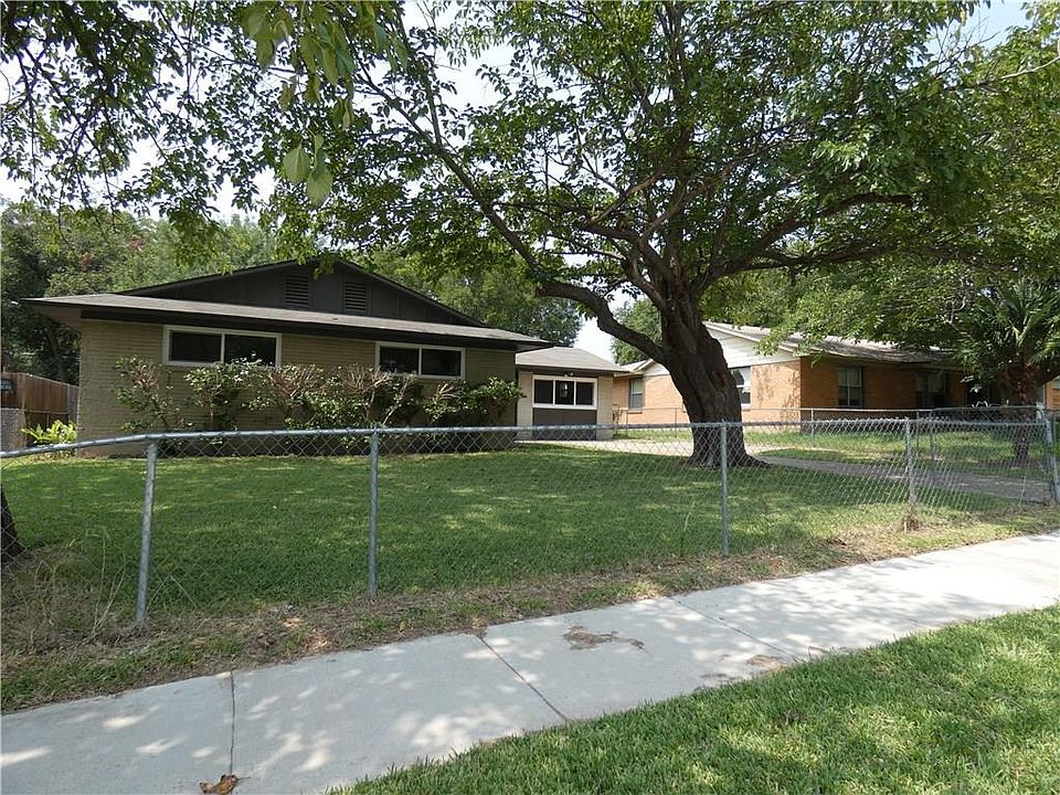 1st image of 3709 Strayhorn Dr