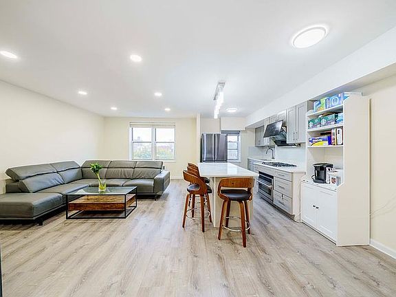 3rd image of 2250 Benson Ave #5K