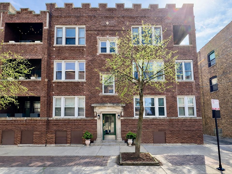 1st image of 1351 W Sunnyside Ave #2