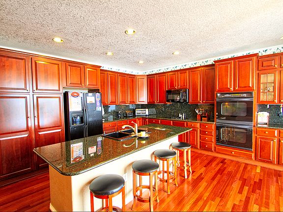 Impeccable Kitchen