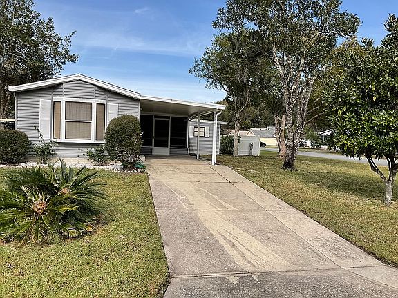 3rd image of 639 NE Cottage Park Ln