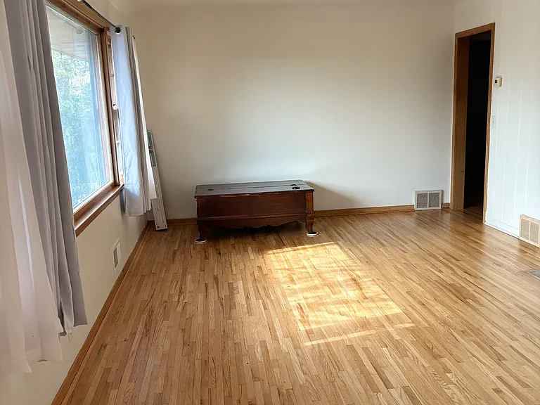 3017 Silver Lake Rd — Photo 9