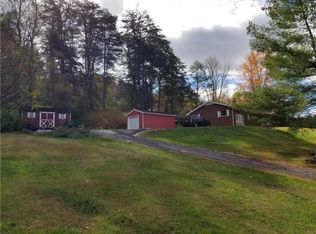111 Piedmont Rd, Hurricane, WV 25526
