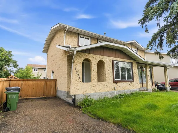 10930 Beaumaris Rd NW, Edmonton, AB T5X 1Z6