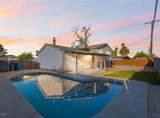 6121 Fairwood Cir, Las Vegas, NV 89107