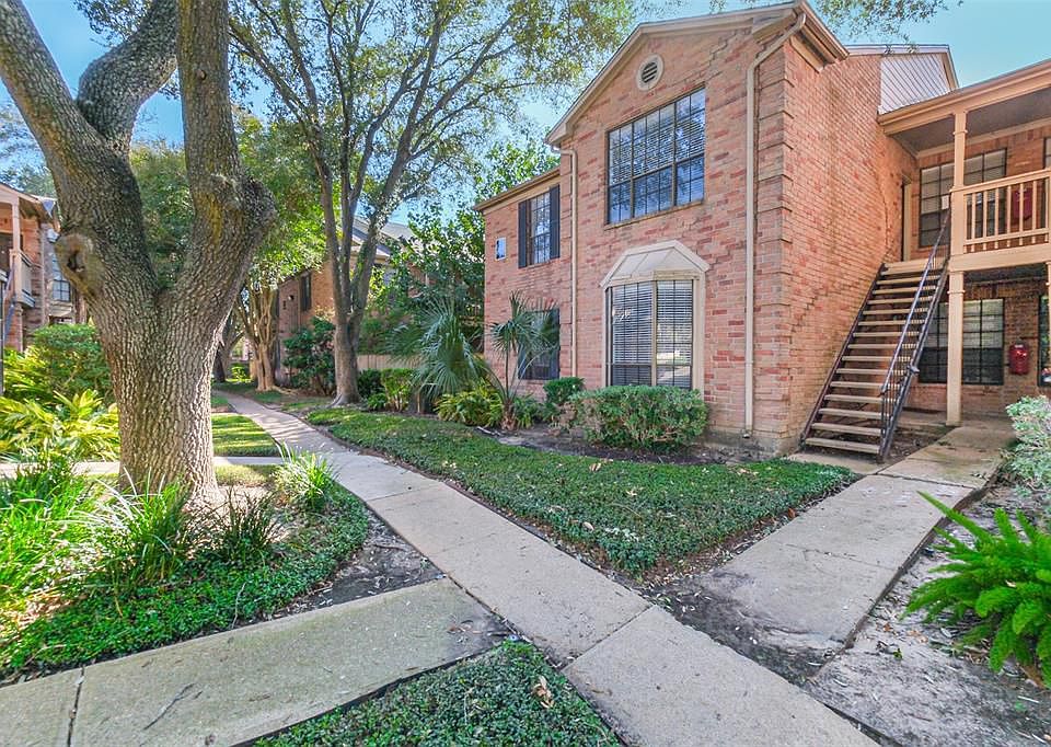 1st image of 2255 Braeswood Park Dr APT 322