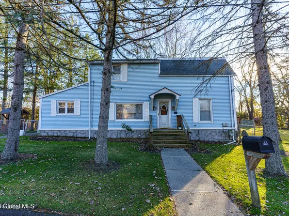 11 Humiston Avenue, Troy, NY 12182