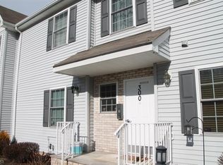 302 Clark Rd #302, Lebanon, NJ 08833