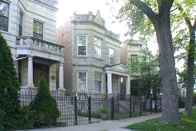1st image of 2036 N Sawyer Ave #1