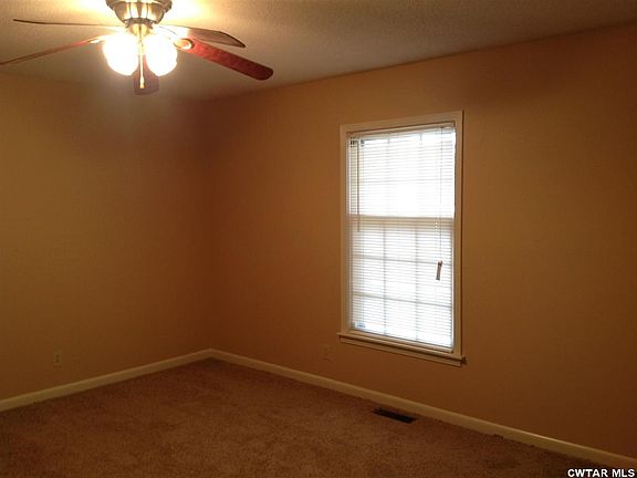 3rd image of 78 Elmwood Dr