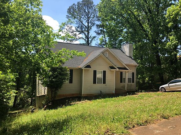 2nd image of 1105 Pine Mountain Dr