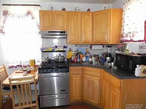 5th image of 11717 219th St