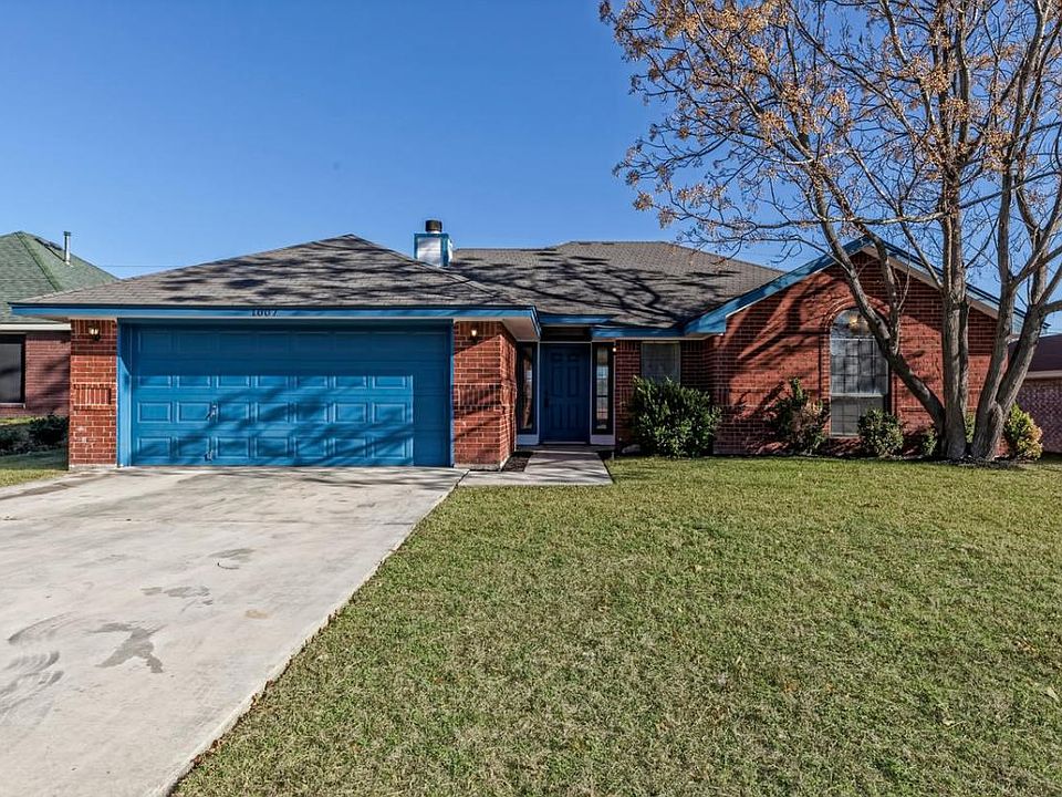 1st image of 1007 Chablis Dr