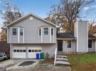 5473 Redwood Dr, Stone Mountain, GA