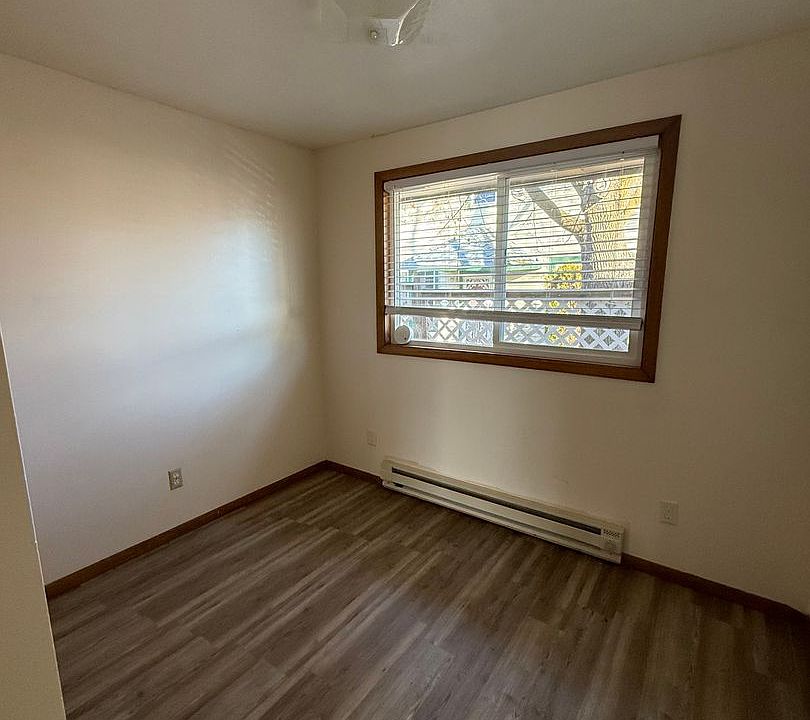 2nd image of 506 2nd St #9