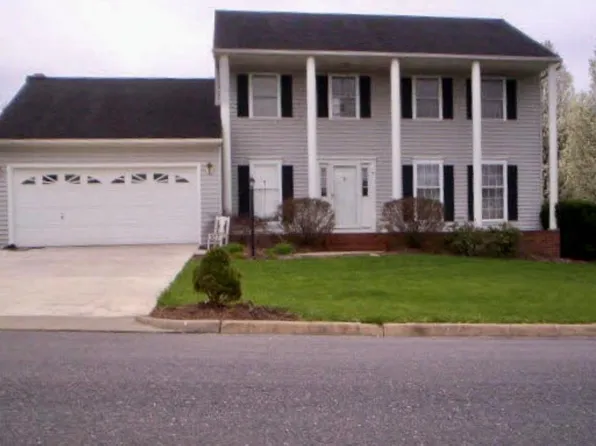 307 Victoria Dr, Bridgewater, VA 22812