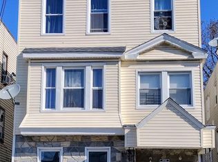 375 6th Ave W, Newark, NJ 07107